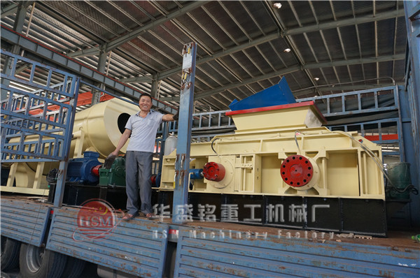 對(duì)輥破碎機(jī)發(fā)貨圖